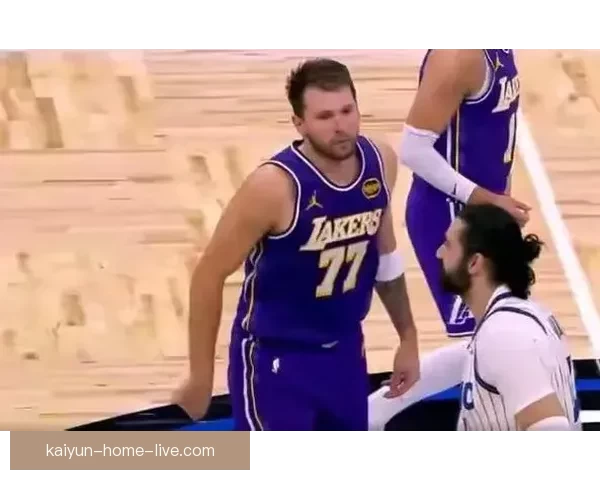 湖人上诉东契奇第16次技犯争议事件 双方口角描述各异能否撤销处罚